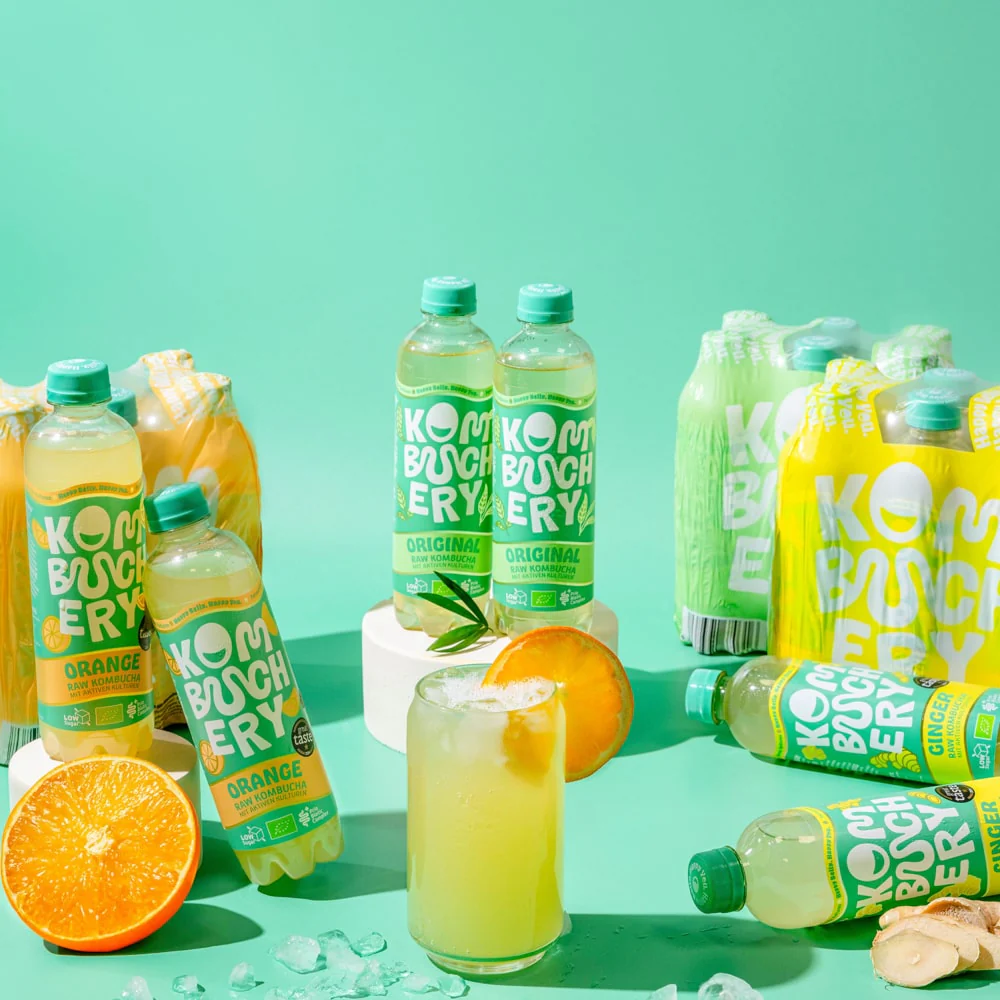 Flaschen Kombuchery Raw Kombucha in mehreren Sorten mit Orange und Ingwer